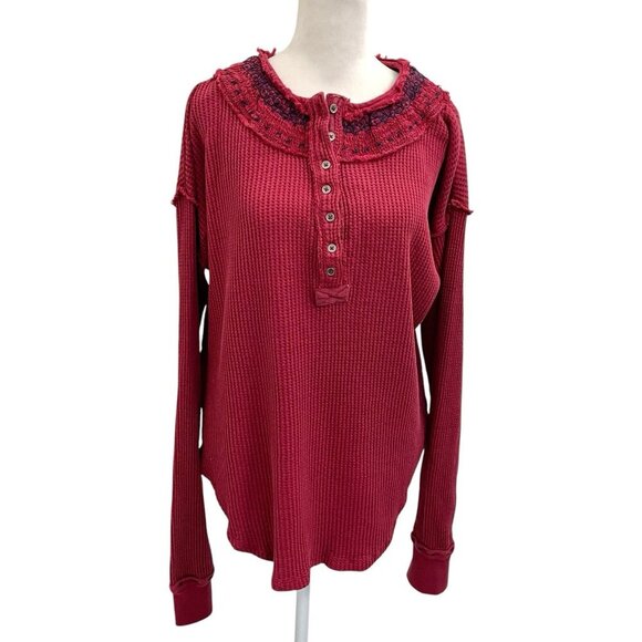 Free People Embroidered Boho Henley Thermal Top Oversized Aged Red size Large - Picture 1 of 12